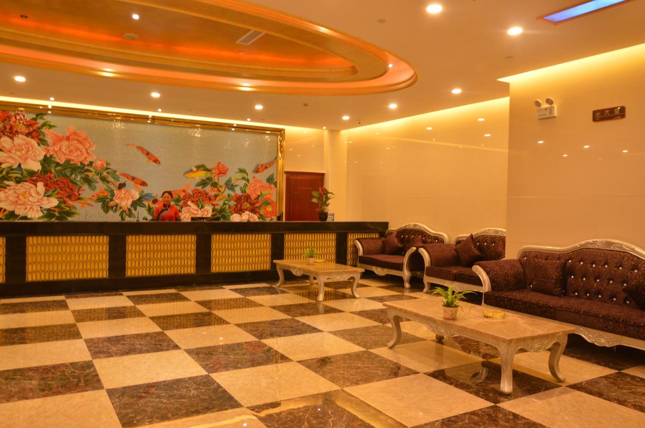 Yinruilin International Hotel Kunming Exteriör bild