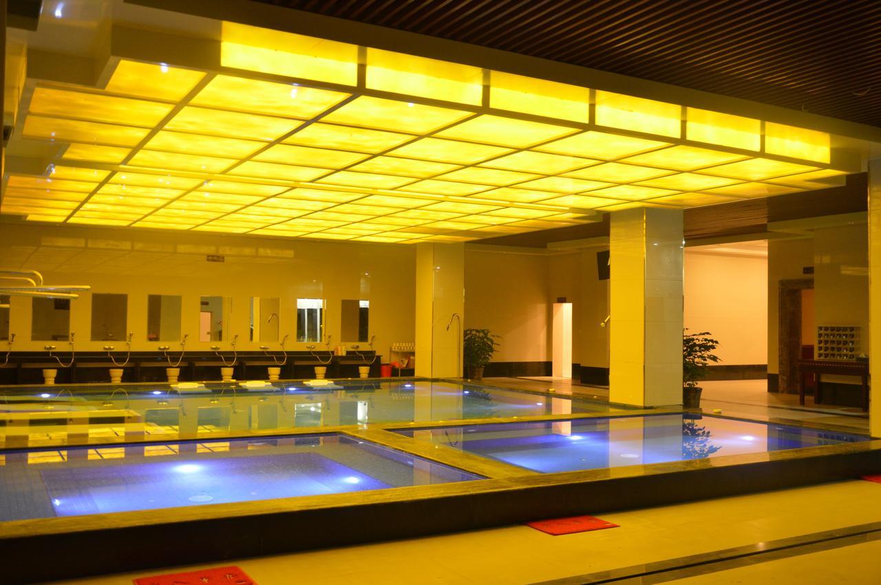 Yinruilin International Hotel Kunming Exteriör bild