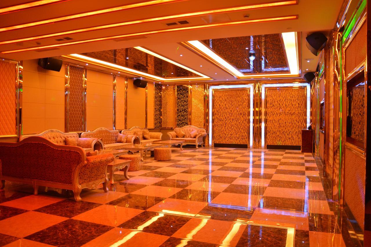 Yinruilin International Hotel Kunming Exteriör bild