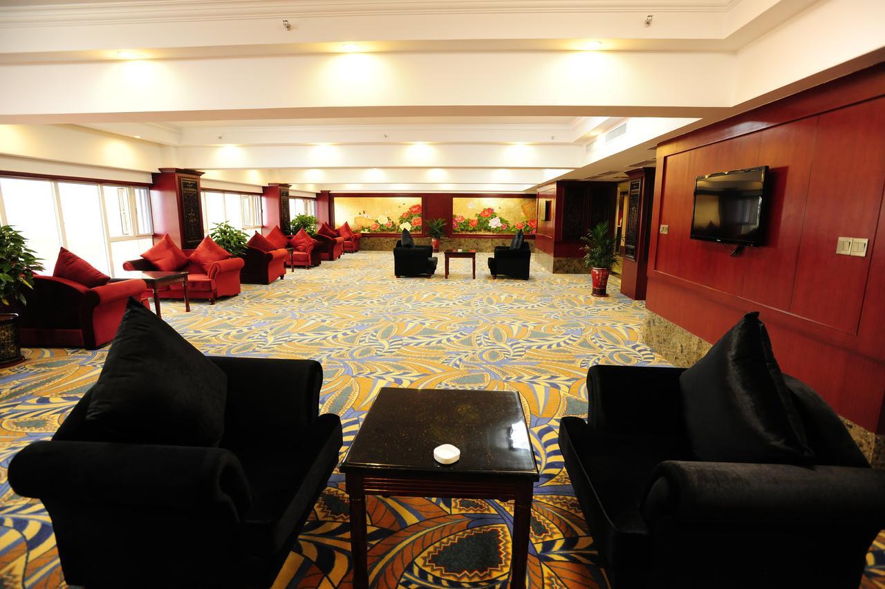 Yinruilin International Hotel Kunming Exteriör bild