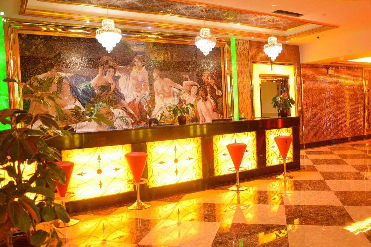 Yinruilin International Hotel Kunming Exteriör bild
